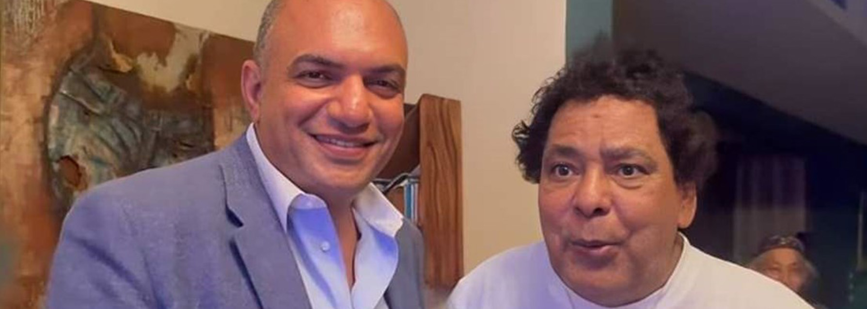 أمراض بالكلى والكبد..  سفر الفنان محمد منير لتلقي العلاج