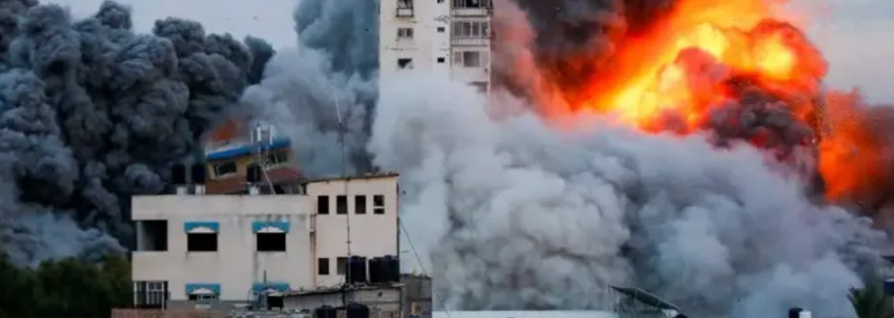 ٢٢ شهيدا في غارات إسرائيلية على عدة مناطق في قطاع غزة منذ فجر اليوم