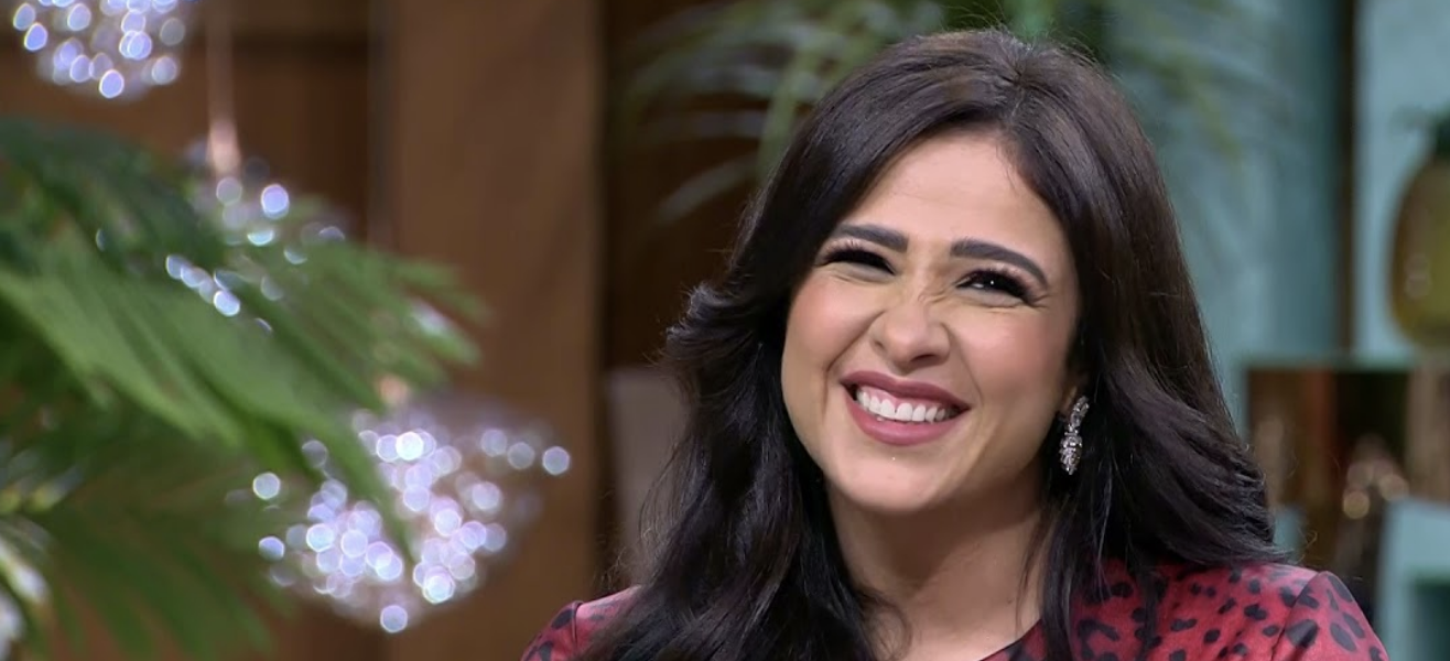 شقيق ياسمين عبدالعزيز يفجر مفاجأة.. "الثعبان تلفه على إيدها"