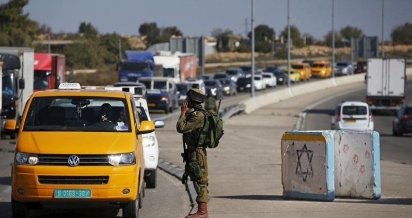 الاحتلال يشدد من اجراءاته العسكرية ويعرقل تنقل المواطنين في محافظات الضفة