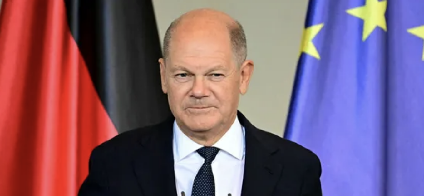 شولتس رداً على فانس: لن نقبل بتدخل أحد في شؤوننا الداخلية