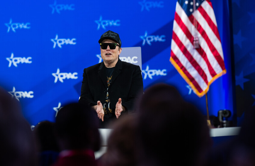 ماسك يمهل 2.3 مليون موظف فدرالي أمريكي 48 ساعة قبل طردهم