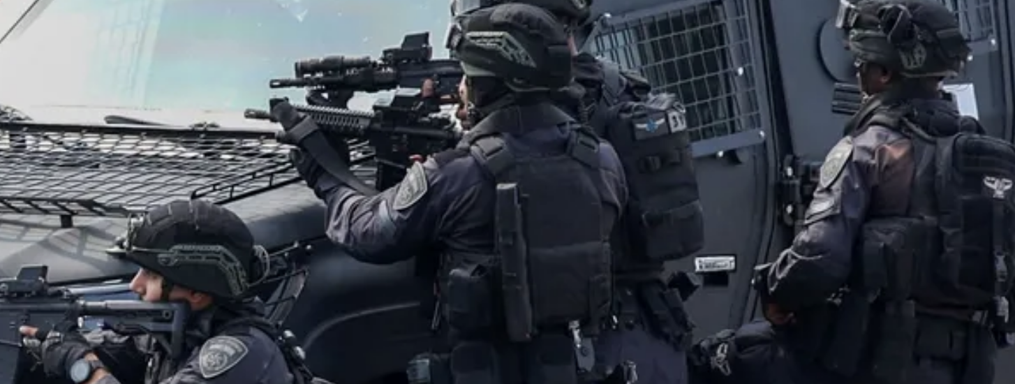 قوة خاصة إسرائيلية حاصرت شابا فلسطينيا مطاردا وأطلقت عليه النار في بلدة قصرة جنوب شرق نابلس