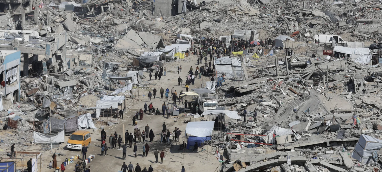 غزة.. إصابات في انفجار أجسام من مخلفات إسرائيل