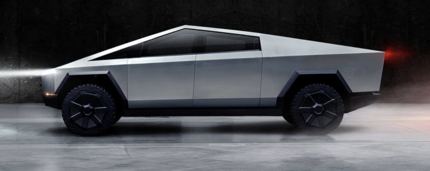 تيسلا تستدعي شاحنات سايبرترك.. وتذكر السبب