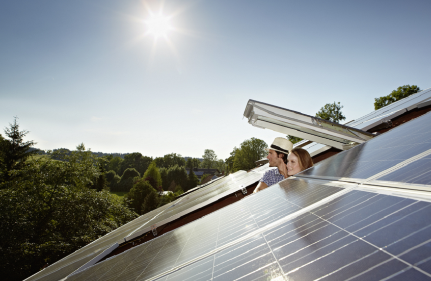 الخلايا الشمسية الشفافة.. الحل المستقبلي لإنتاج الطاقة دون المساس بمظهر المباني