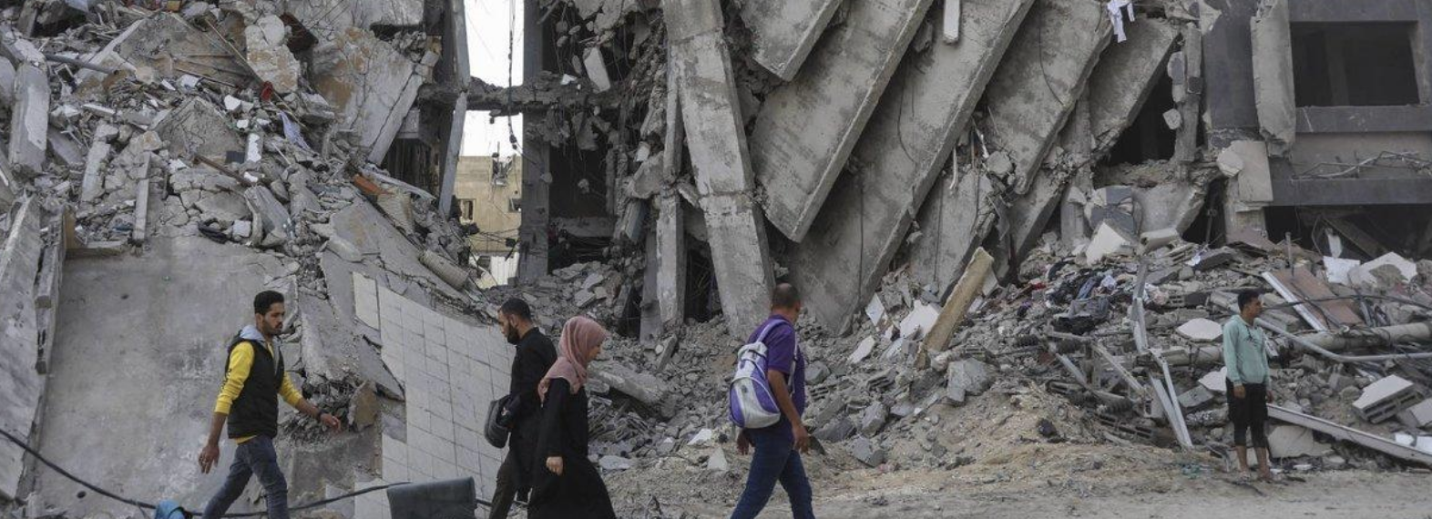 ارتفاع حصيلة الشهداء في قطاع غزة إلى 52,418 والإصابات إلى 118,091 منذ بدء العدوان