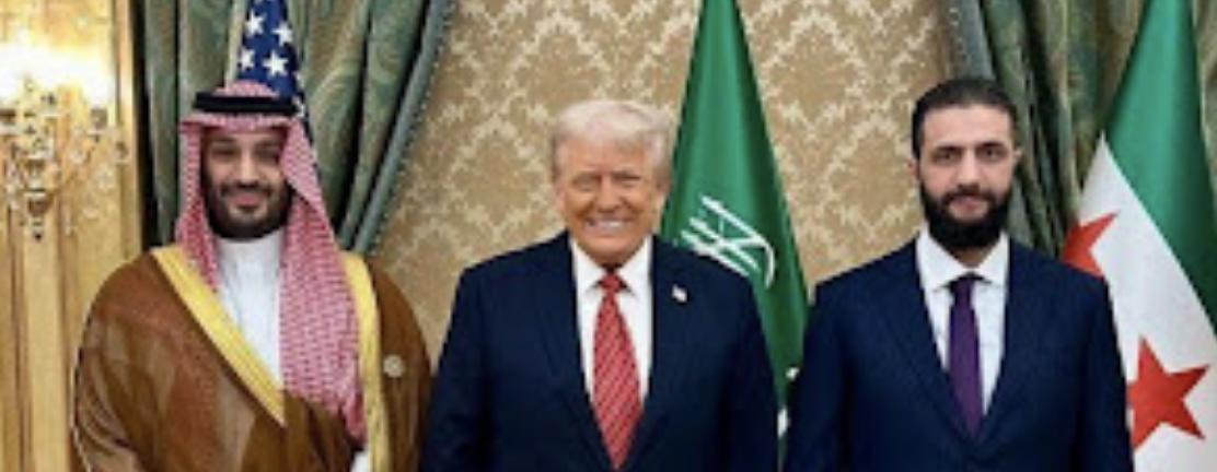 ماذا علق علاء مبارك على صورة محمد بن سلمان وأحمد الشرع مع ترامب