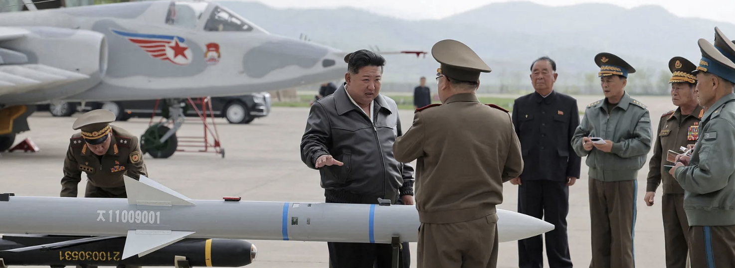 الزعيم كيم يشرف على تدريبات جوية.. ويدعو لرفع الجاهزية للحرب