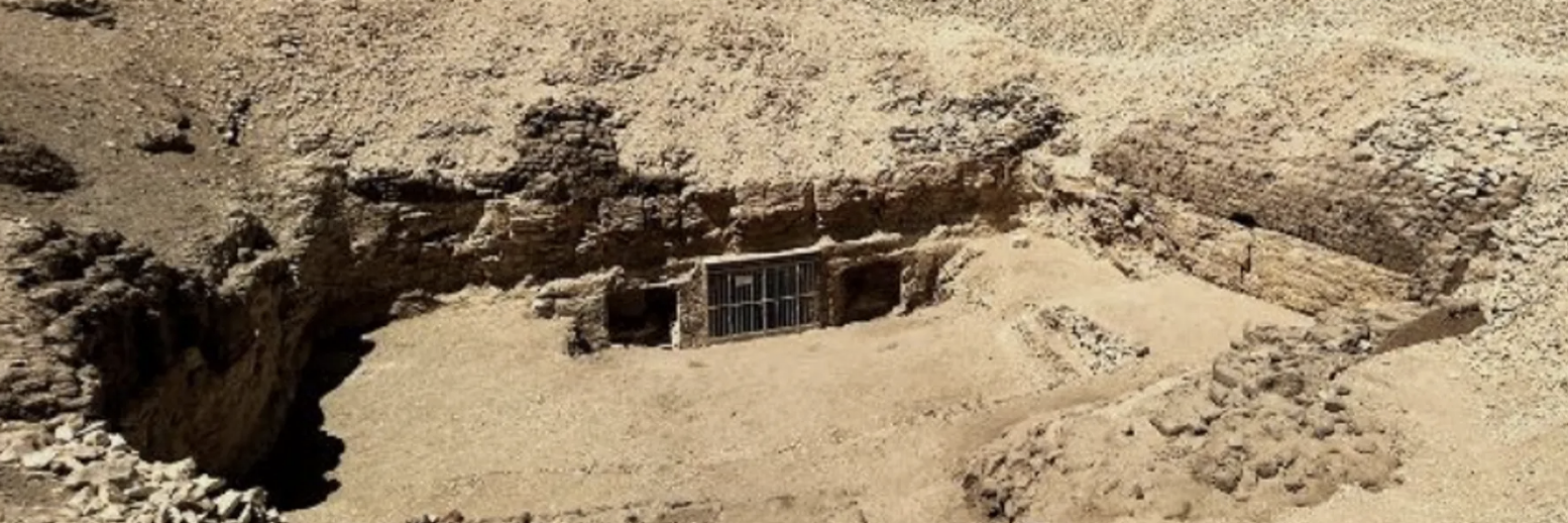 مصر.. كشف اسم وألقاب صاحب مقبرة أثرية في الأقصر