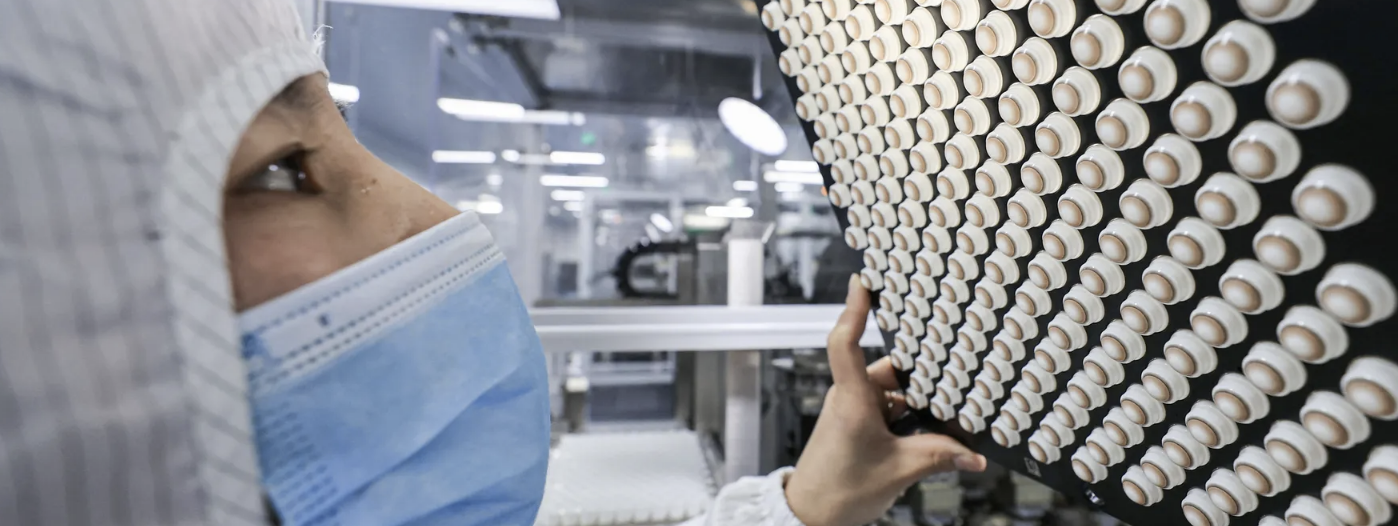 ابتكار "عدسات خارقة" تتيح الرؤية في الظلام وبأعين مغلقة