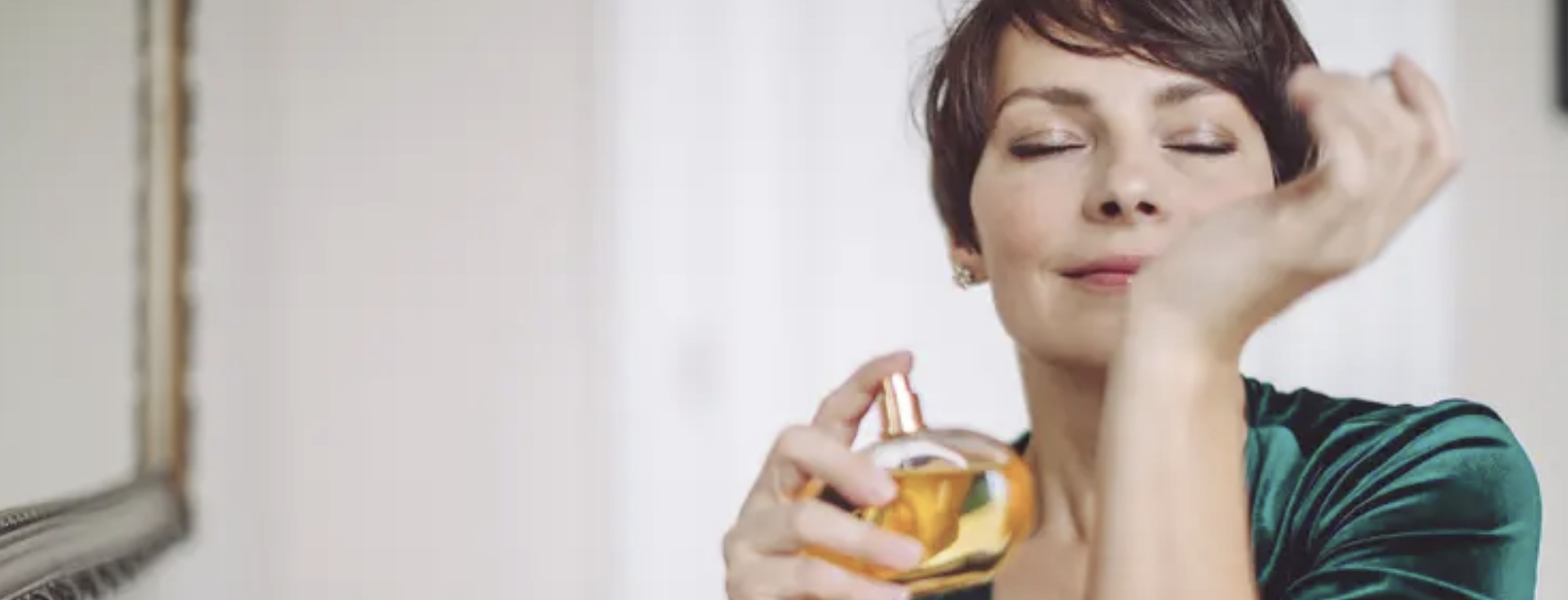 خطوات بسيطة تحافظ على رائحة عطرك طوال اليوم