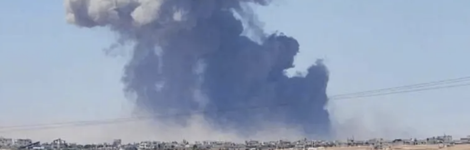 مقتل 6 وإصابة نحو 100 في انفجار يهز إدلب شمال غربي سوريا