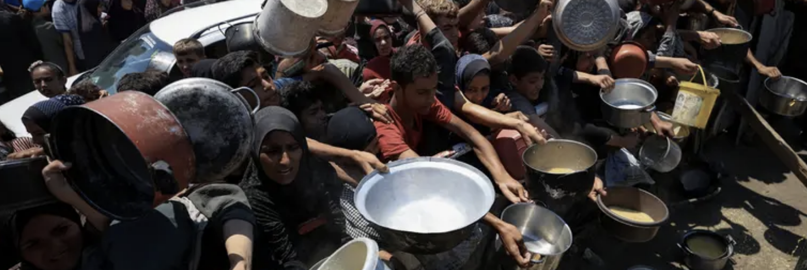 غزة.. استشهاد 25 فلسطينيا بينهم منتظري مساعدات في غارات إسرائيلية