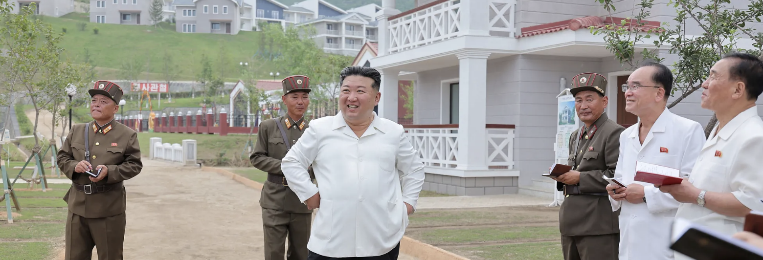 البيت الأبيض: ترامب لا يزال منفتحا على الحوار مع الزعيم كيم