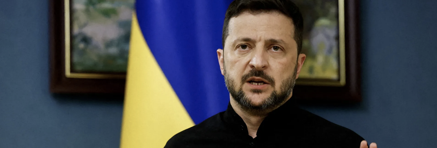 زيلينسكي:روسيا استخدمت حوالي 3800 مسيرة و260 صاروخا في بوليو