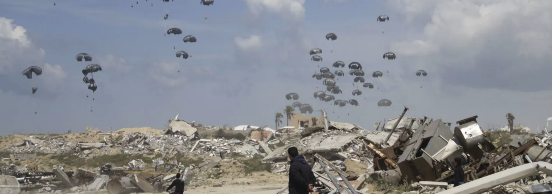 الإمارات والأردن تقودان عملية إسقاط جوي للمساعدات إلى غزة