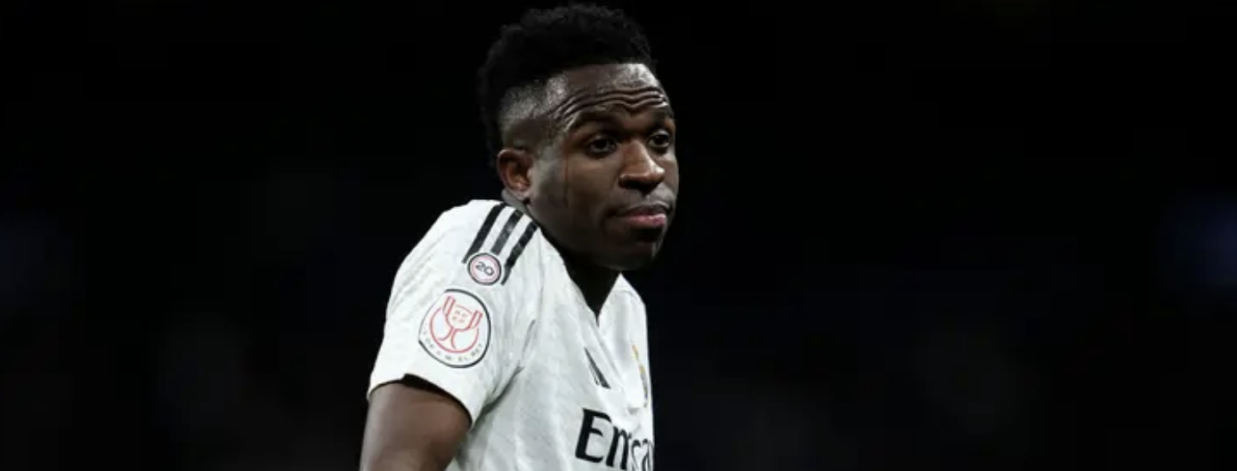 ريال مدريد لفينيسيوس: سنتخلى عنك مثل راموس.. والبرازيلي يرضخ