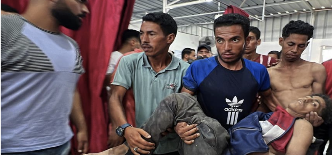 5 شهداء و7 إصابات في استهداف طيران الاحتلال فرق تأمين المساعدات شمال غزة
