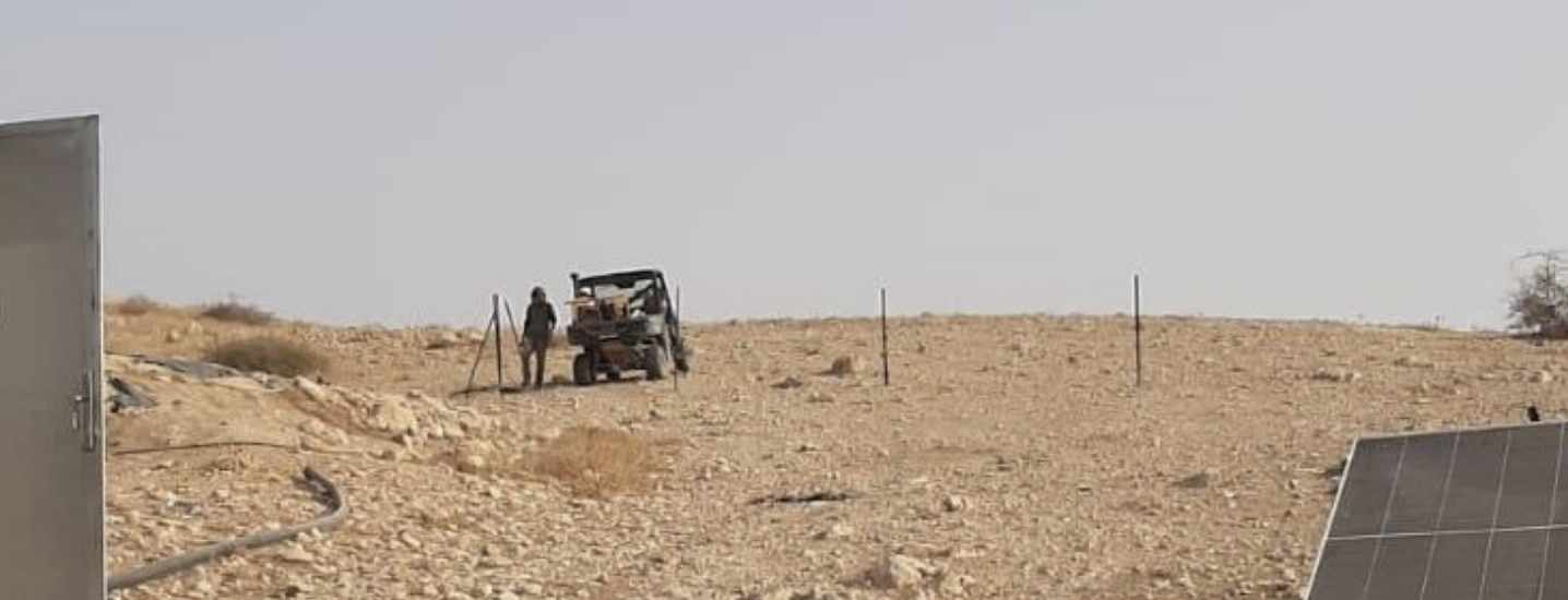 مستعمرون يواصلون تسييج أراض في الأغوار الشمالية