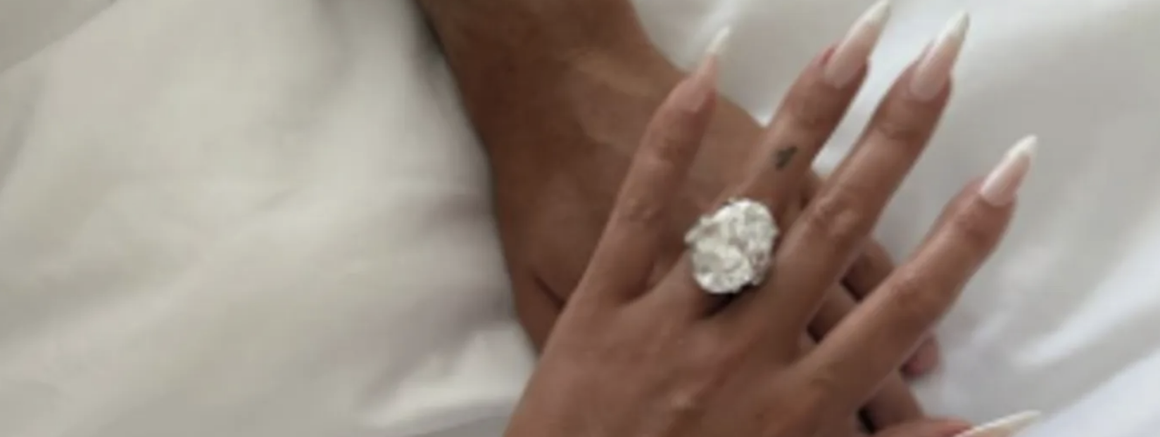 رونالدو يطلب يد جورجينا للزواج.. وصورة الخاتم تشعل الإنترنت | شاشة