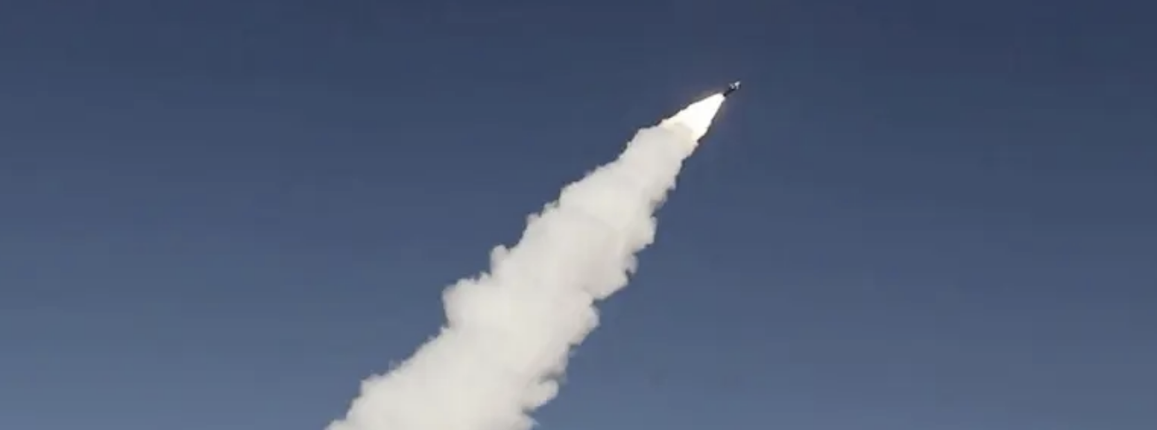 الجيش الإسرائيلي: اعتراض صاروخ أطلق من اليمن