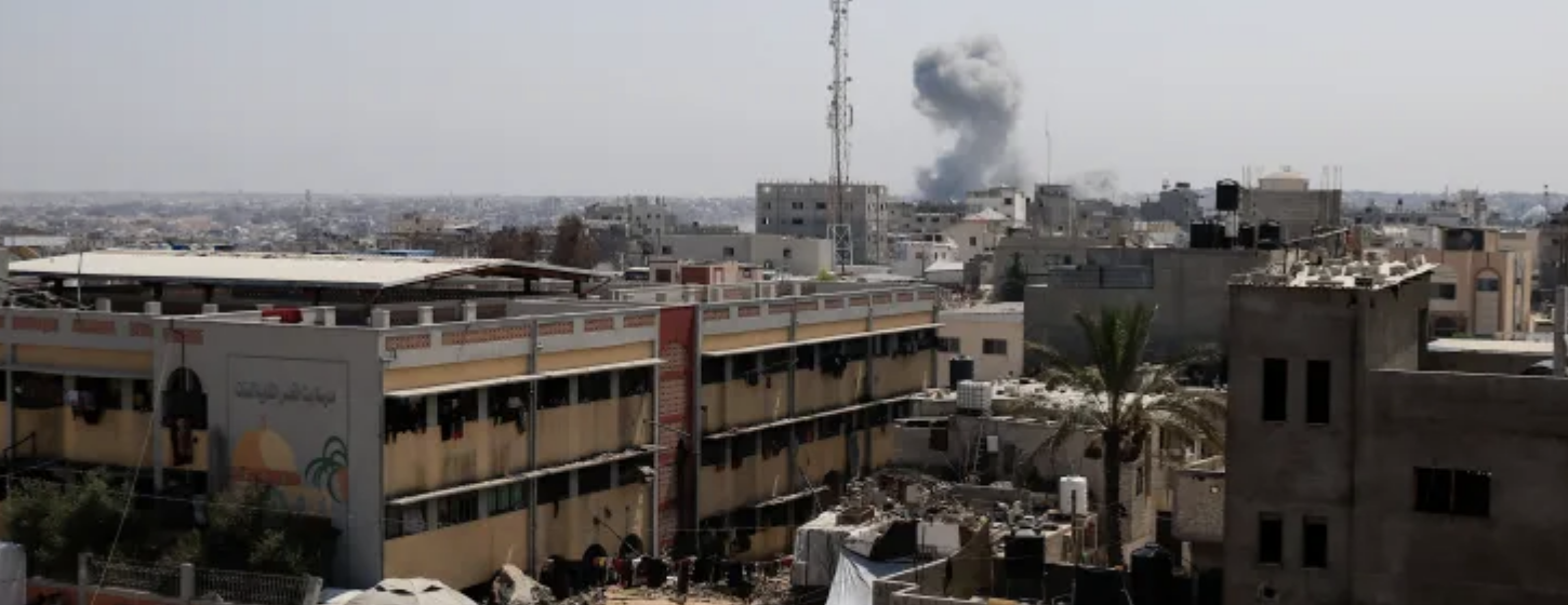 غارات عنيفة على مدينة غزة والاحتلال ينسف منازل بخان يونس