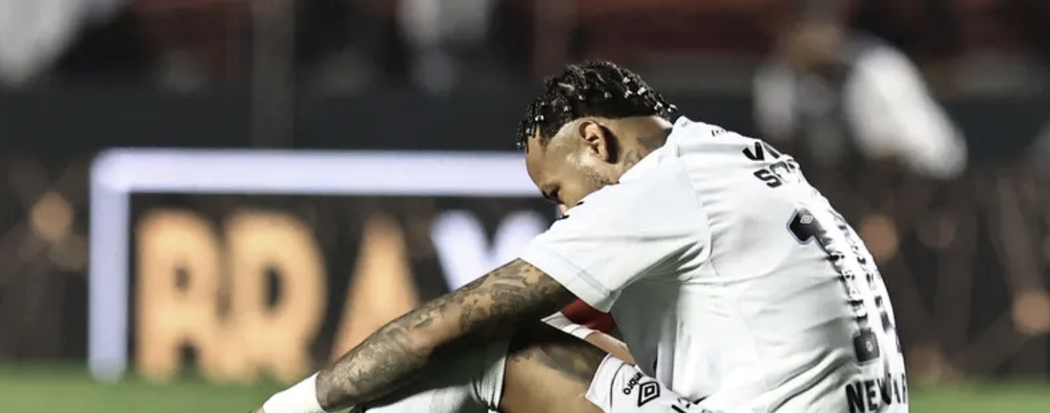 نيمار يبكي بحسرة بعد خسارة "مذلة" أمام جماهيره الغاضبة