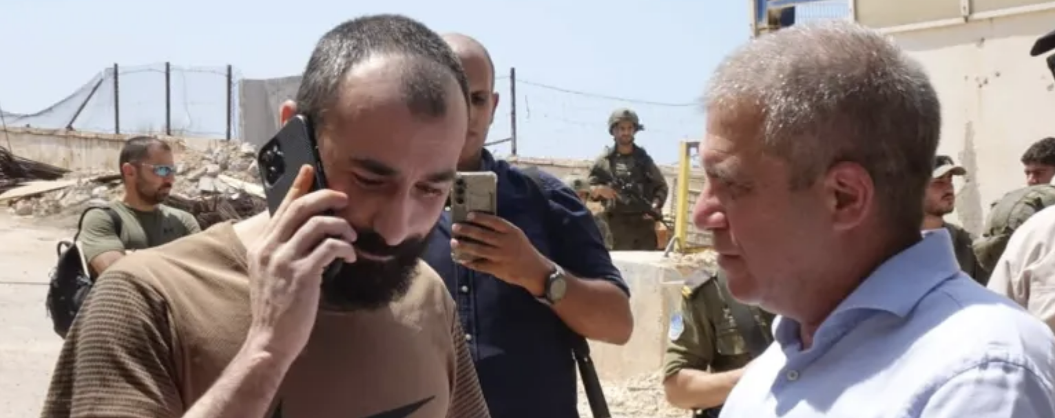 نتنياهو يعلن استعادة إسرائيلي كان محتجزا في لبنان