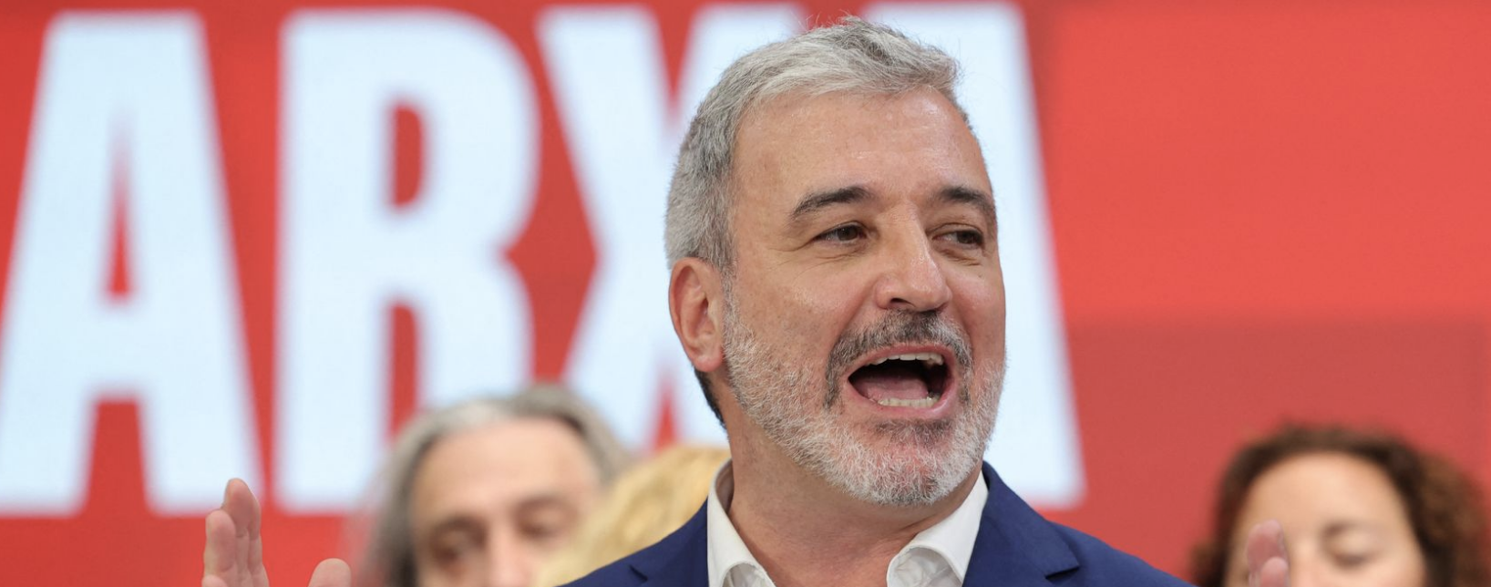 إسرائيل تمنع عمدة برشلونة من الدخول