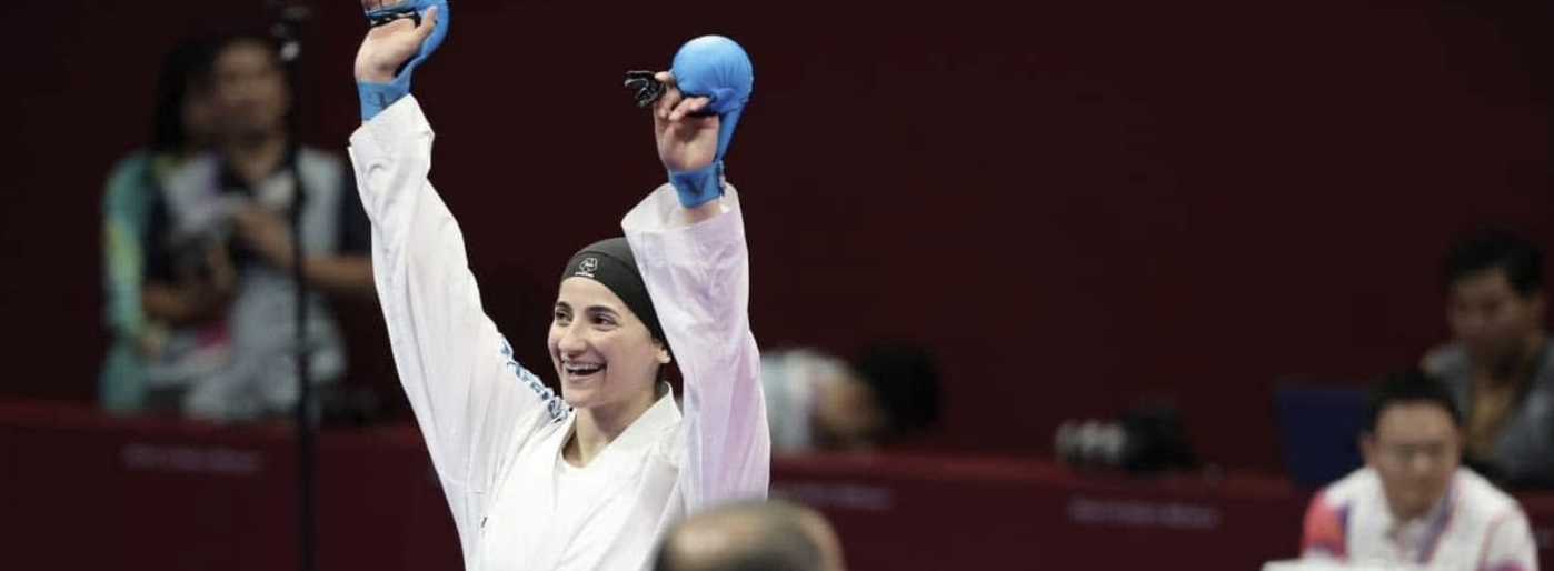 حلا القاضي تُهدي فلسطين ميدالية ذهبية في بطولة غرب آسيا للكاراتيه