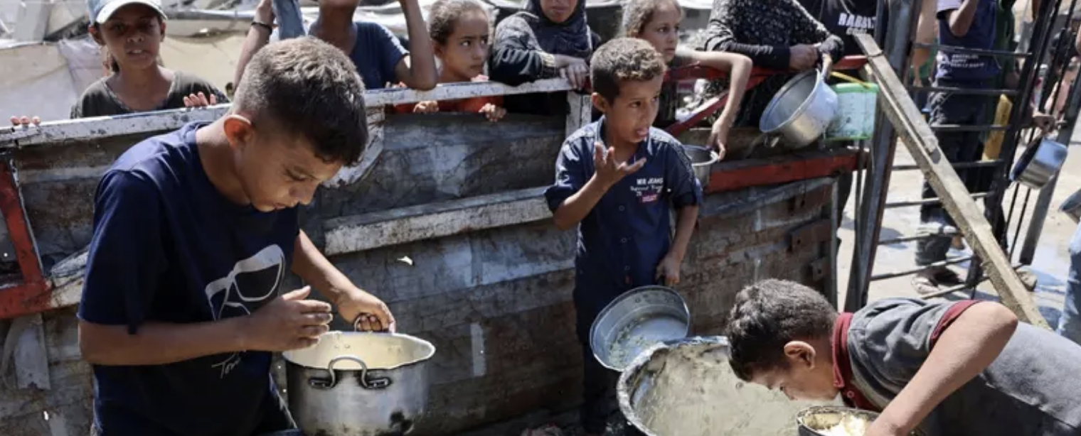 أكثر من 100 طفل قضوا جوعاً في غزة..