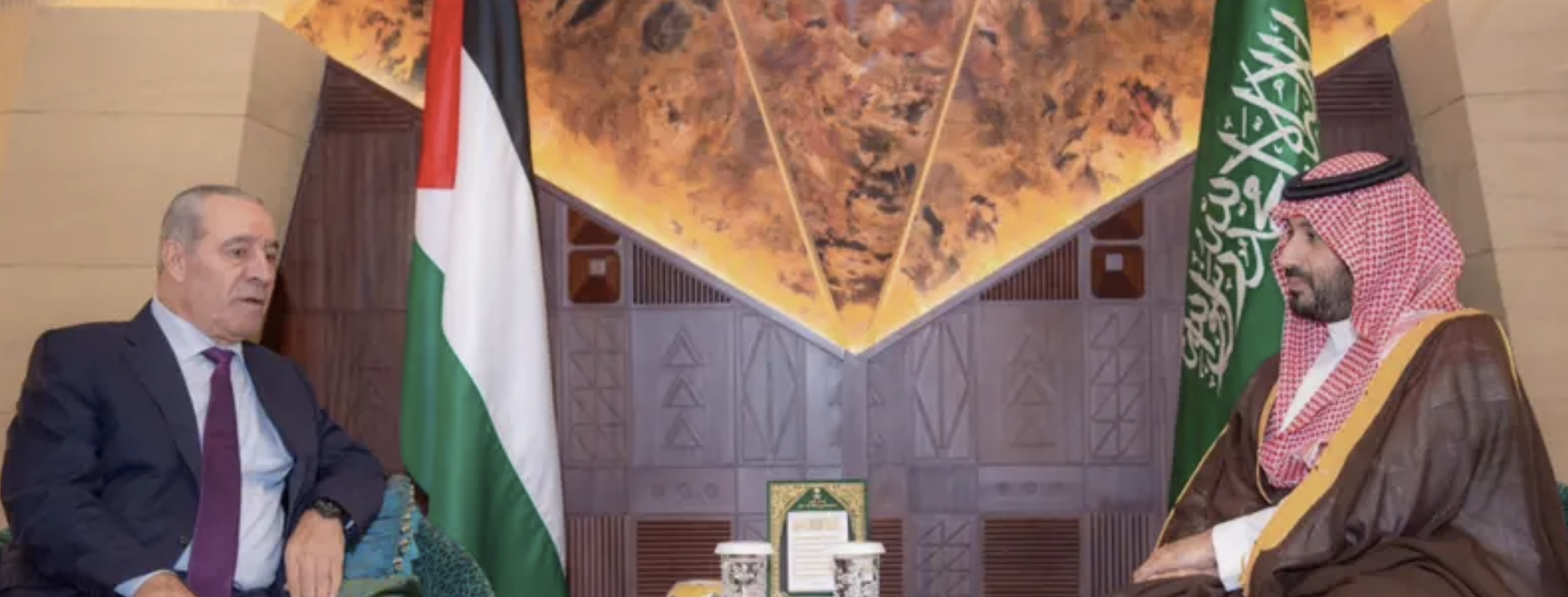 الشيخ: ملتزمون بالعمل لضمان نجاح مؤتمر حل الدولتين