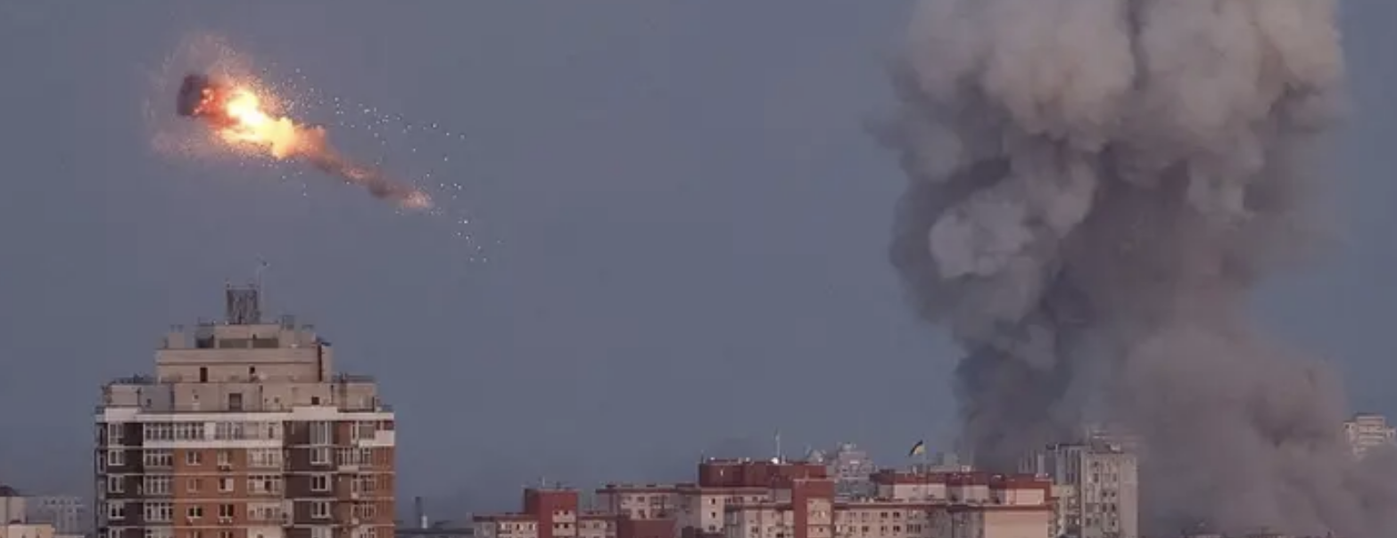 بولندا تسقط "أجساماً معادية" تزامناً مع هجوم روسي على أوكرانيا