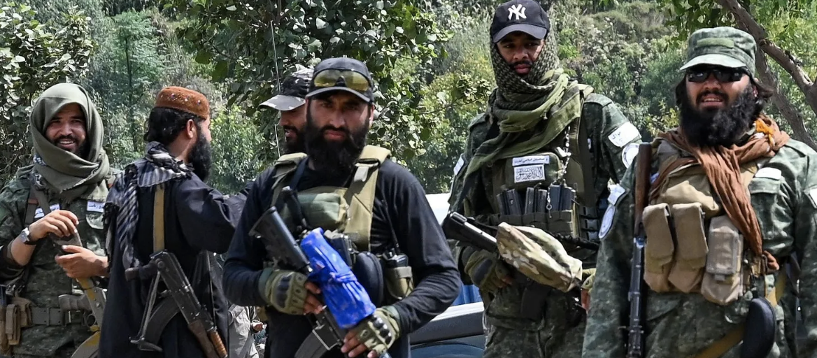 طالبان تردّ على ترامب بشأن "قاعدة باغرام"