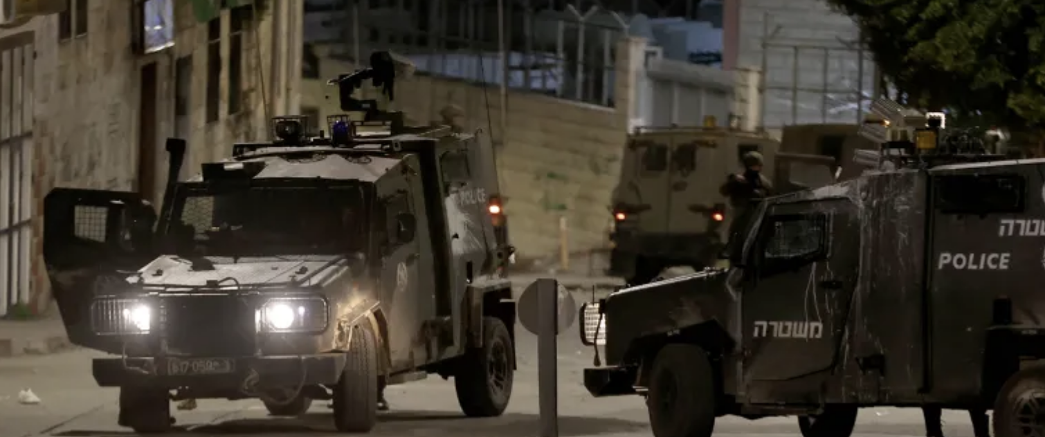 الاحتلال يقتحم نابلس وقلقيلية ومقاومون يستهدفون آلية عسكرية شمال جنين