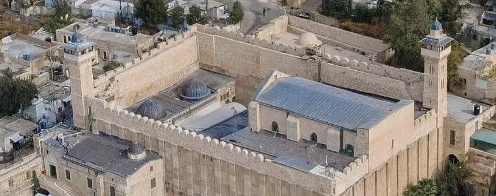 الاحتلال يغلق الحرم الابراهيمي لمدة ثلاثة أيام