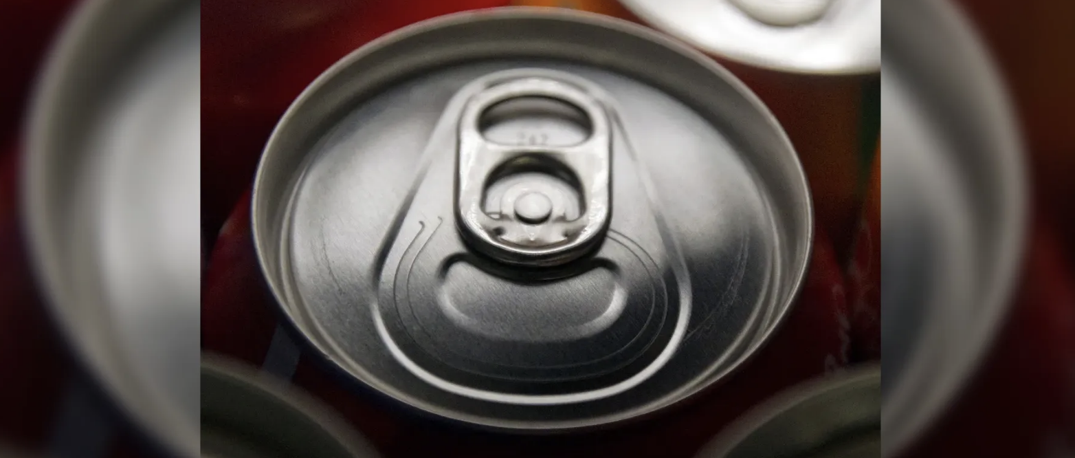 علبة واحدة فقط.. هذا ما تفعله المشروبات الغازية في كبدك