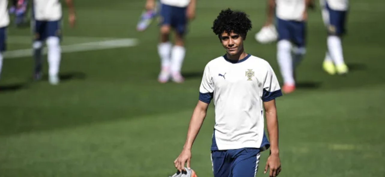 نجل رونالدو يثبت نفسه مع البرتغال.. فهل يلعبان سويا يوما ما؟