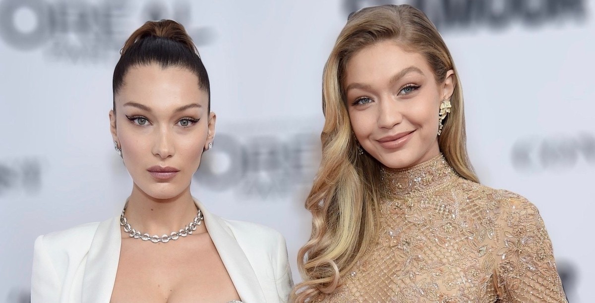 بيلا حديد تكشف السر وراء مشيتها المثيرة للجدل