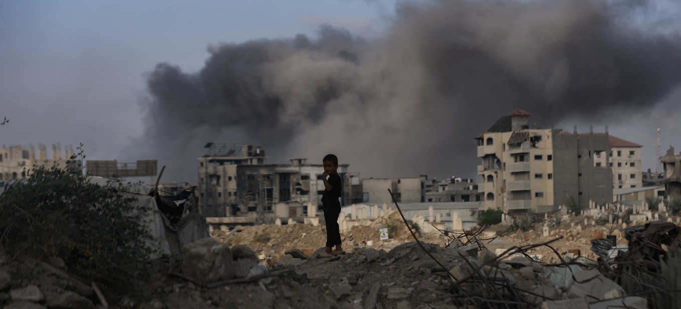 الاحتلال يواصل خرق اتفاق وقف إطلاق النار بقصف مناطق عدة بقطاع غزة