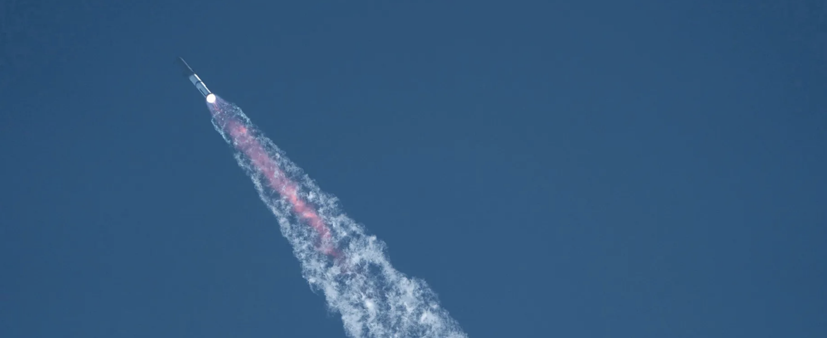 "سبيس إكس" تقترح على ناسا خطة لإرسال البشر إلى القمر