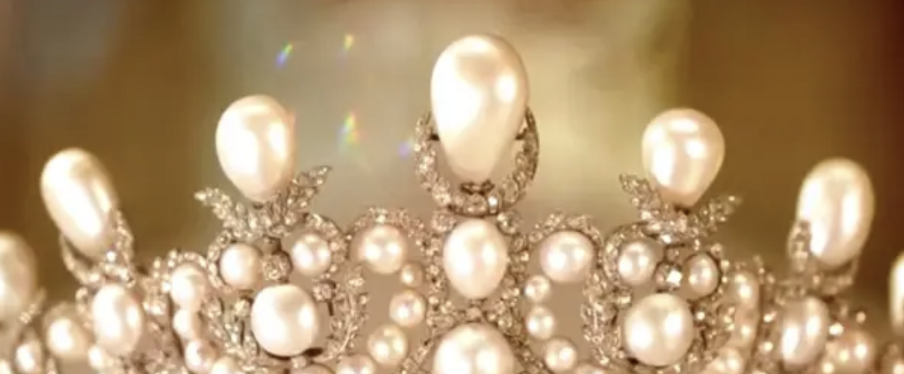 لص مجوهرات سابق: مسروقات اللوفر لن تباع بأكثر من 5 ملايين يورو