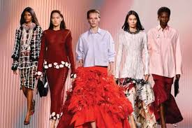 شانيل ربيع وصيف 2026... ولادة مجرّة جديدة تحت سماء باريس 2