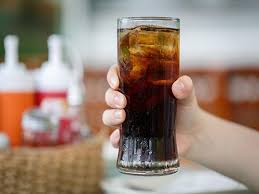 مشروبات الدايت… إدمان خفي في كل رشفة