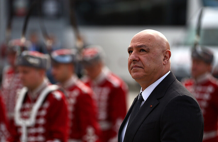 الرئيس اللبناني: حزب الله العسكري انتهى سنحصر السلاح بالكامل