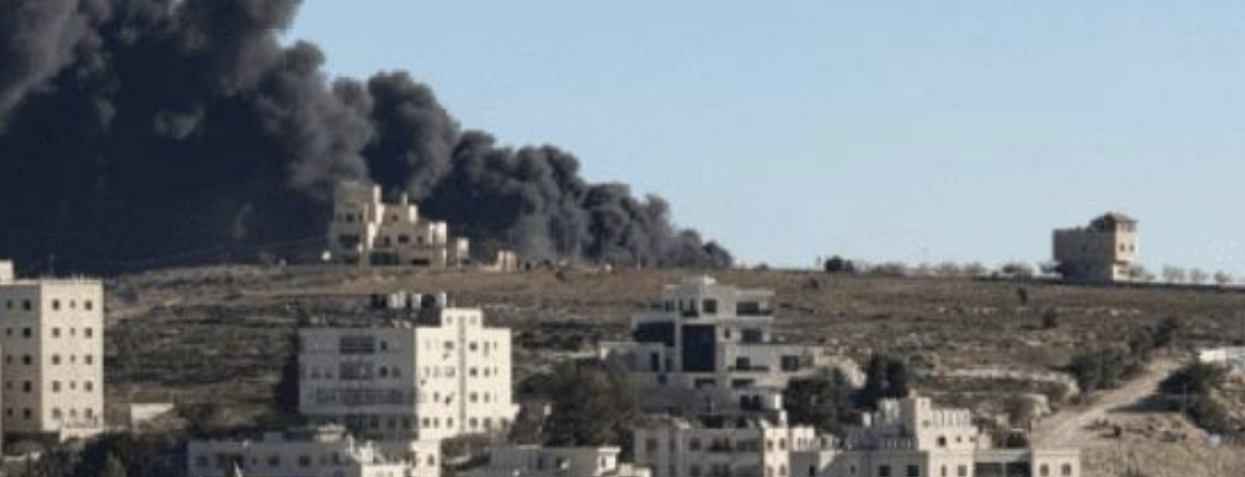 مستعمرون يضرمون النيران في 6 "فلل" سياحية جنوب نابلس