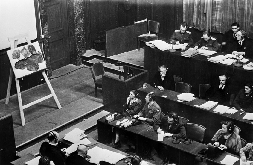 روسيا تندد بمحاولات هوليوود تزييف وقائع محاكمة مجرمي ألمانيا النازية