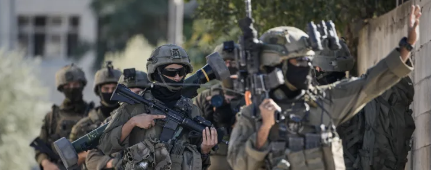 اقتحامات واعتقالات بالضفة وعملية طوباس تتواصل لليوم الرابع