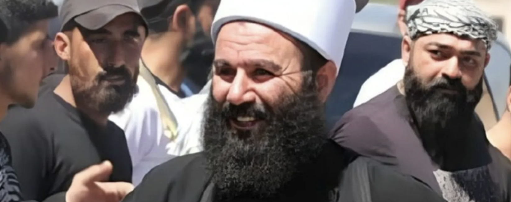 عليها آثار تعذيب.. لغز وفاة الشيخ المتني يهز السويداء